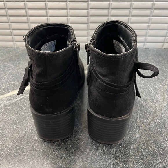 NINE WEST Kids' Ankle Boot - Picture 6 of 7